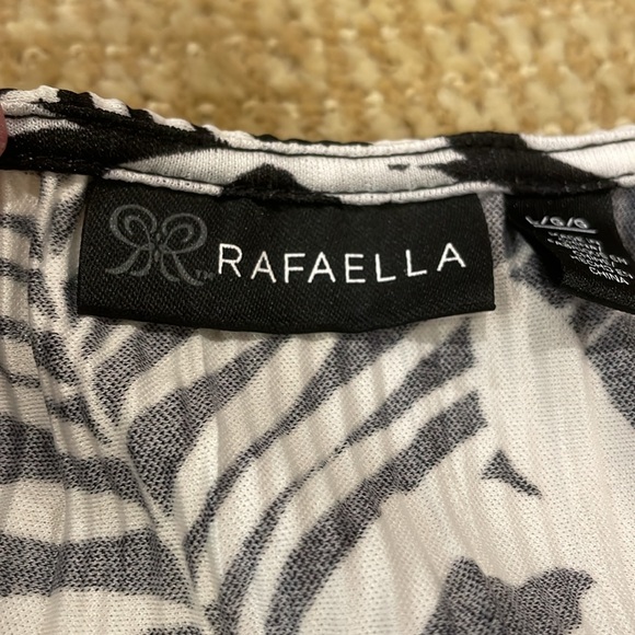 NWOT Rafaella Pleated Blouse - Picture 3 of 6
